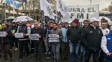 Crisis en el Puerto de Buenos Aires: Podría tomarse una medida de fuerza