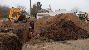 Avanzan obras hidráulicas complementarias en La Plata