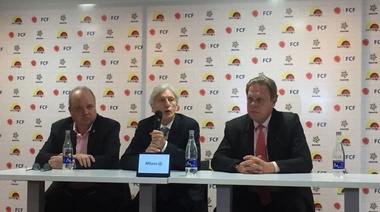 Pekerman dejó de ser el DT de la Selección de Colombia: ¿Dirigirá en Argentina?
