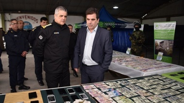 En Berazategui, Ritondo supervisó operativo policial que desmanteló peligrosa banda narco