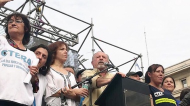 Yasky dijo que los trabajadores van a estar en la calle hasta que cambie la política económica