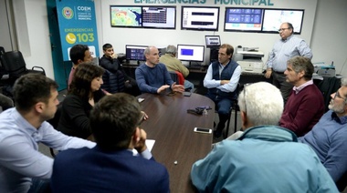 Garro reunió al Comité de Emergencia Municipal para seguir el control de las tormentas que llegarán a las 21 de este viernes