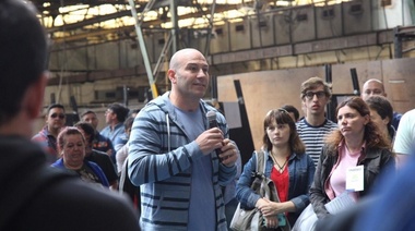 Martiniano Molina encabezó timbreo en Quilmes, y destacó posibles inversiones internacionales para el desarrollo de la ribera
