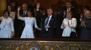 Macri publicó en Twitter un video donde muestra escenas de anoche en el Colón
