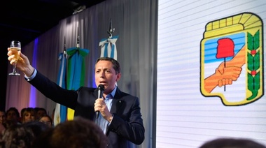 Fernando Gray asumió la jefatura del PJ bonaerense, con la idea de ser "fuertemente opositor"