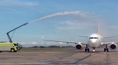 Estudios del ministerio de Transporte aseguran que el Aeropuerto El Palomar no supera los límites de ruidos establecidos