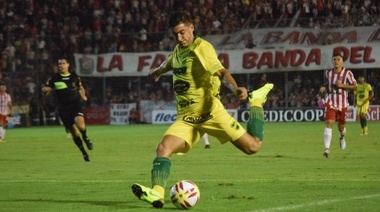 Defensa y Justicia consiguió una victoria agónica y se subió a la punta de la Superliga