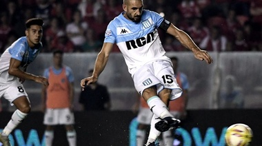 Licha López sigue al frente de la tabla de goleadores de la Superliga