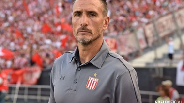 Asume Milito en Estudiantes y Quatrocchi remarcó que "el clásico fue mérito de los jugadores"