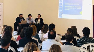 Presencia del Senado provincial en Chacabuco, en una jornada vinculada con el fortalecimiento de las gestiones locales