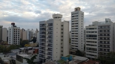 Una jornada fresca en la Región Metropolitana, con temperatura máxima de 21 grados