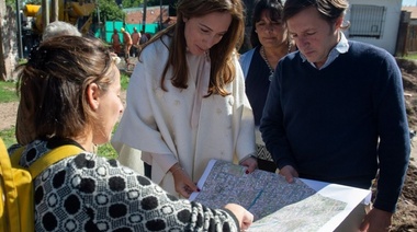 Vidal visitó obras del barrio Santa Brígida en San Miguel