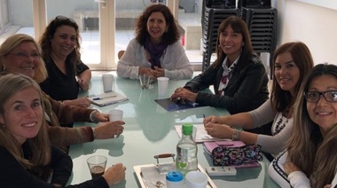 En La Plata, acuerdan campaña preventiva para concientizar por los ruidos nocturnos