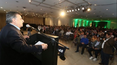 Córdoba: Se caliente clima electoral, Negri presenta candidatos a acusa directamente "a los K" de apoyar a Schiaretti