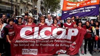 Médicos bonaerenses realizan un paro en reclamo de paritarias