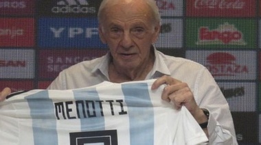 Menotti y Scaloni se reunieron en Ezeiza y la selección local quedará para más adelante