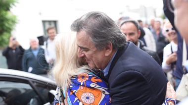 Carrió desubicada: "Gracias a Dios murió De la Sota", dijo, y la hija de ex Gobernador exigió un pedido de disculpas