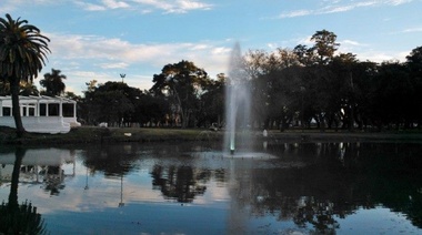 Pérgola para disfrutar un buen momento, y botes coloridos podrían llegar al Parque Saavedra