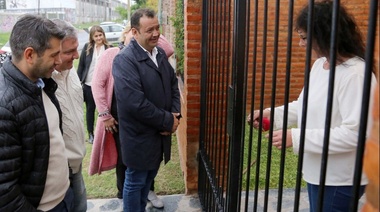 Funcionarios de Garro profundizan recorridas diarias por barrios, y Marino aceleró en San Carlos