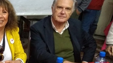 Casella asegura que el resultado de la Convención radical "es impredecible" y pide apoyar a Lavagna