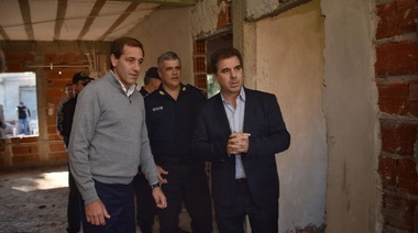Garro y Ritondo recorren el nuevo Centro de Operaciones y Monitoreo de La Plata