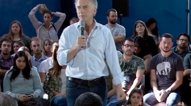 Macri: "Este es el unico camino que nos lleva a ponernos de pie"