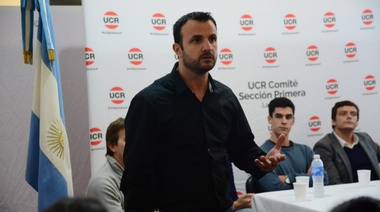 Oratoria y coaching en la Casa Balbín de la UCR La Plata