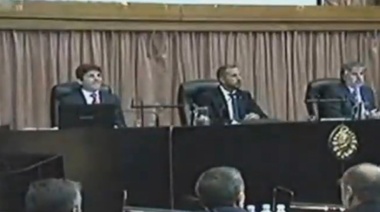 Seguilo por IB: Comienza el juicio oral contra Cristina Kirchner, De Vido, López, Lázaro y otros