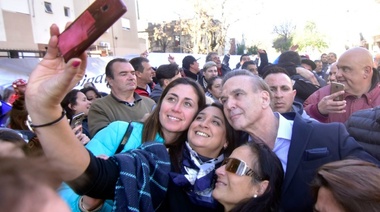 Pichetto y Lugli en un acto con militantes peronistas en el Sindicato de Empleados Municipales