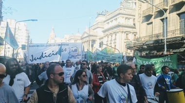 Los judiciales bonaerenses convocaron a un paro para el 5 de agosto