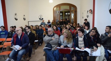 Más de 150 fiscales se capacitaron en el Comité de la Sección Primera de la UCR La Plata