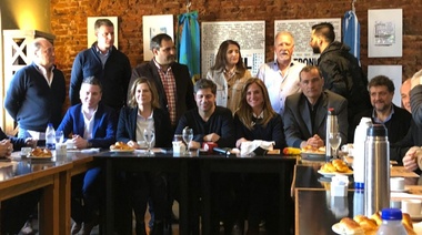 "Hay decepcionados porque no se hizo la revolución de la alegría sino una catástrofe", dice Kicillof