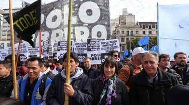 Del Plá reclamó la convocatoria a un paro activo de 36 horas para reabrir paritarias