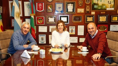 Junto a Secco, Saintout y Cagliardi se comprometen a “poner en marcha la región” en caso de ser electos