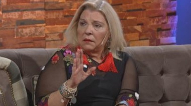 Carrió se definió como "una porrista que enciende y habla desde el alma"