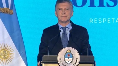 Macri dijo que no hay mejor manera de defender la Constitución que acatarla, a 25 años de la reforma