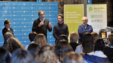 Garro y Sánchez Zinny distinguieron a ciudadanos que colaboraron con la implementación del Plan Fines en La Plata