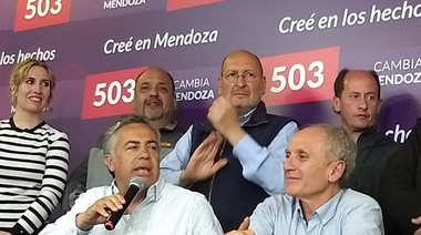 Desde Mendoza, Cornejo celebró el triunfo en la comuna de San Martín que fue gobernada 16 años por el PJ