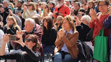 Saintout sobre el Teatro Argentino: “Esto es un plan de vaciamiento de lo público”