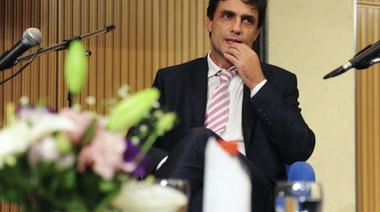 Lacunza presenta en Diputados el proyecto de Presupuesto 2020