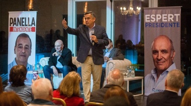 Para el candidato a vice de Espert, "Pinochet es repudiable pero en lo económico vio por donde andaba el mundo"