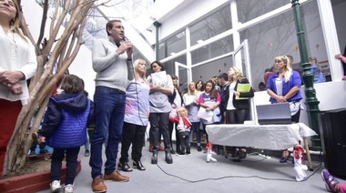 Garro inauguró el nuevo edificio del Jardín Maternal Nº 3