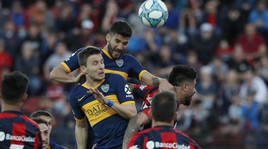 Boca Juniors venció a San Lorenzo en el Nuevo Gasómetro y volvió a liderar la Superliga