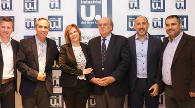"Este Gobierno nunca tuvo un plan para afrontar la crisis", sostuvo De  Mendiguren en visita a La Plata