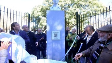 Mediante un video, peronistas platenses llaman a votar por Alberto – Axel y Garro