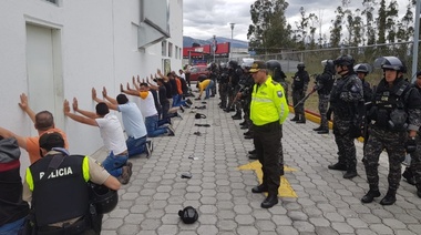 El gobierno de Ecuador afirmó que desactivó un intento golpista contra Lenín Moreno