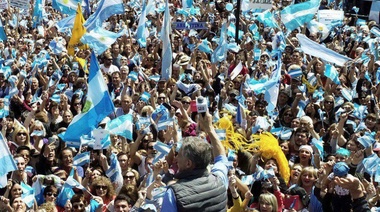 Macri lleva Pergamino la marcha del "Sí, se puede", junto a la gobernadora Vidal