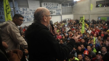 UOCRA La Plata: 800 trabajadores celebraron el Día de la Lealtad en un acto con Vergara