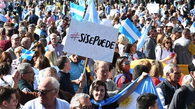 Lombardi dijo que "la marcha empezará un poco más tarde, porque hay mucha gente viniendo"
