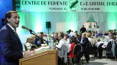 En Capital Chica de Los Hornos, Garro dijo que realizará con las instituciones el desarrollo de los barrios